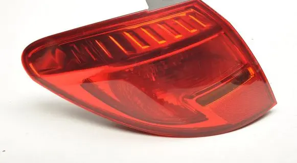 Opel Meriva B Rear/tail lights 13253627