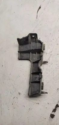 Audi A4 S4 B7 8E 8H Fender mounting bracket 8e0807284e