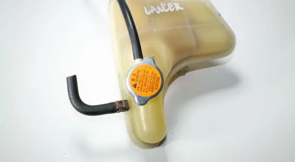Mitsubishi Lancer Coolant expansion tank/reservoir