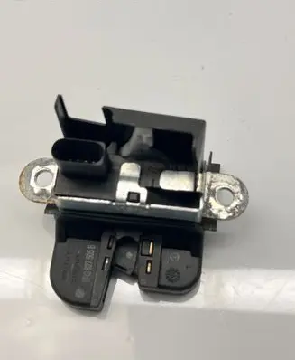 Volkswagen Polo V 6R Tailgate/trunk/boot lock/catch/latch 6R0827505B