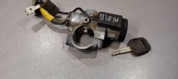 Nissan Almera Ignition lock