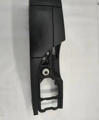 BMW 5 E60 E61 Center console 7034086