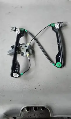 Chrysler 300 - 300C Front door window regulator with motor 994668100 7746002827 01096320