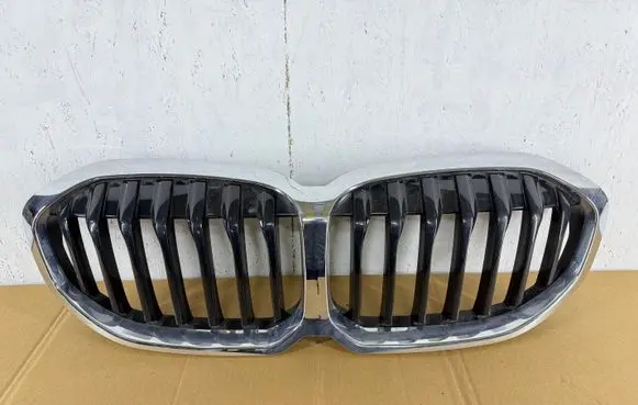 BMW 1 F40 Front grill 5A39366