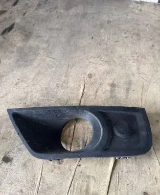 Renault Master III Front fog light trim/grill 263360029R