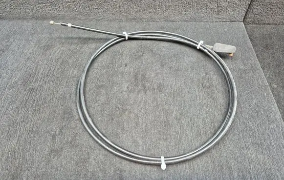 Audi A4 S4 B7 8E 8H Engine bonnet/hood lock release cable 8E1823531C 8E1823531G