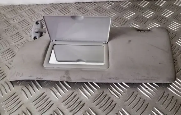 Ford Focus Sun visor