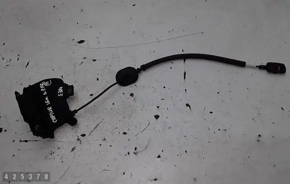 Renault Captur Front door lock 805024200R