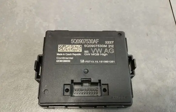 Audi A3 S3 8V Gateway control module 5Q0907530AF 5Q0907530M