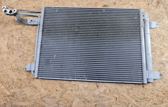 Skoda Octavia Mk2 (1Z) A/C cooling radiator (condenser)