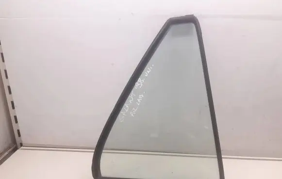 Mitsubishi Galant Rear vent window glass 