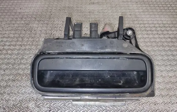 Volkswagen Transporter - Caravelle T5 Tailgate/trunk/boot exterior handle 7E5827315