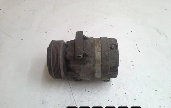 Renault Megane I Air conditioning (A/C) compressor (pump) 1900