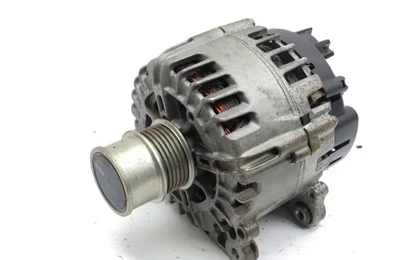 Audi A1 Generator/alternator 05E903026Q 2740516C 223081149