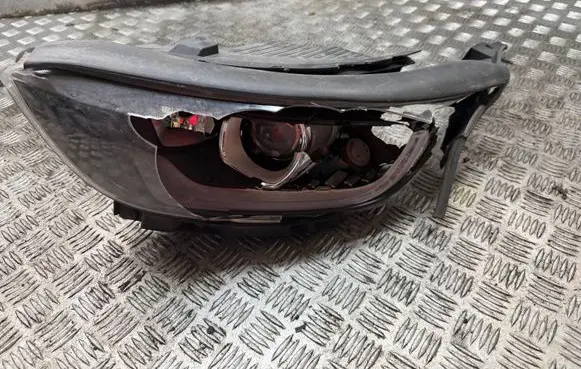 KIA Stonic Headlight/headlamp 