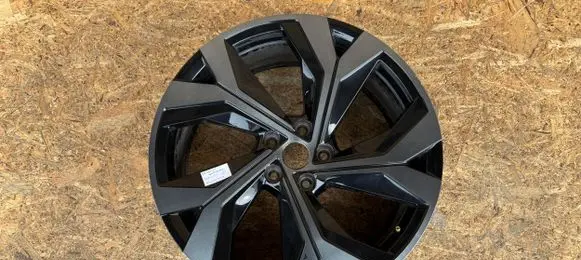 R20 alloy rim