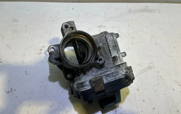 Opel Zafira B Throttle body valve 48CPD1