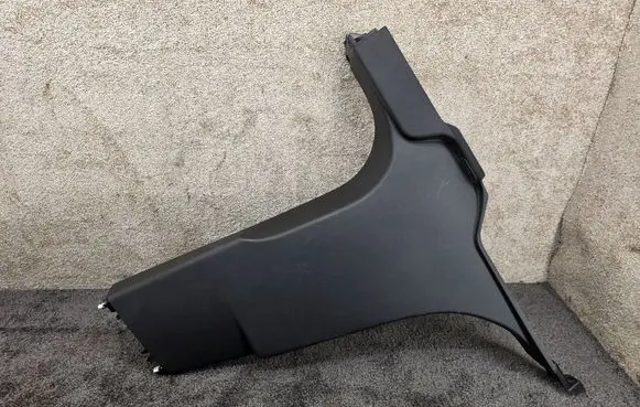 Maserati Grecale (B) pillar trim (bottom) 670267865