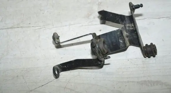 Skoda Fabia Mk3 (NJ) Fuel pump bracket 6V0821141 913