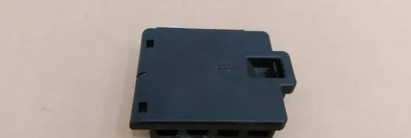 Porsche Cayenne (9Y0 9Y3) Current control relay 4M0941824AR 110707 180322