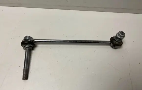 BMW X6 G06 Front anti-roll bar/stabilizer link 6881807