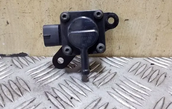 Mitsubishi ASX Exhaust gas pressure sensor 1865A184