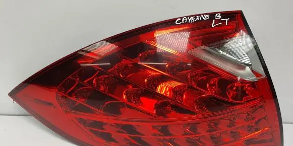 Porsche Cayenne (92A) Rear/tail lights 7P5945095F