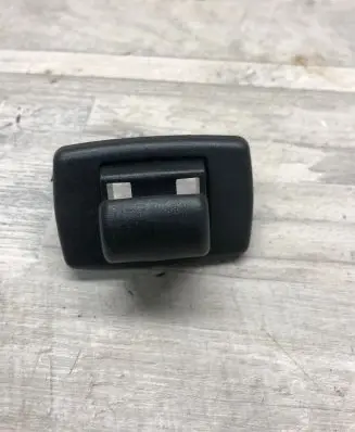 Sun visor clip/hook/bracket