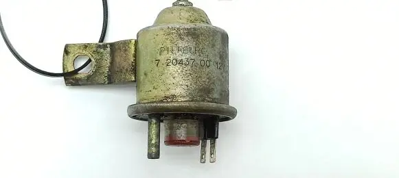 BMW 7 E23 Sensor 72043700 3033