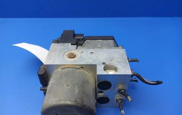 Audi A4 S4 B6 8E 8H ABS Pump 8E0614111 0265220481 0273004286