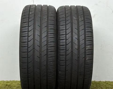 Audi A4 S4 B8 8K R16 summer tire 2303343