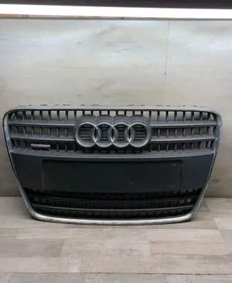 Audi Q7 4L Front bumper upper radiator grill 4L0853651