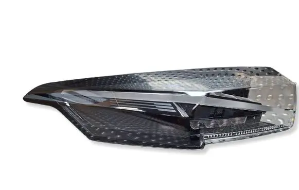Peugeot 308 Rear/tail lights S27635056 9835299580