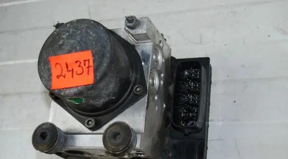 Mazda 6 ABS Pump GJ6E437AO