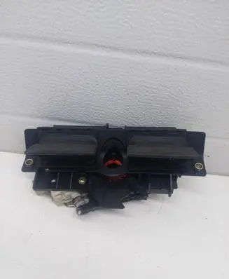 Audi A6 S6 C5 4B Tailgate/trunk/boot exterior handle 4B0827565F 8D9827565C