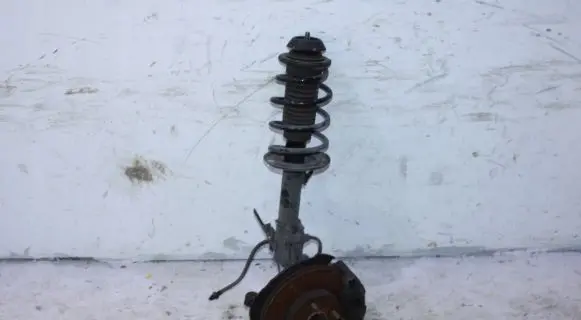 Toyota Yaris Front suspension assembly kit set 