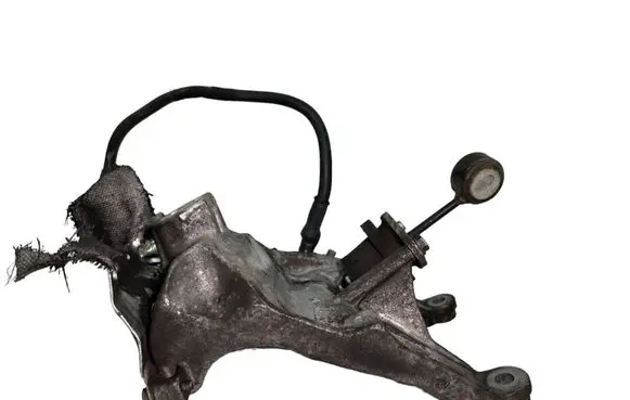 Audi A4 S4 B9 Engine mounting bracket 4M0199308AD