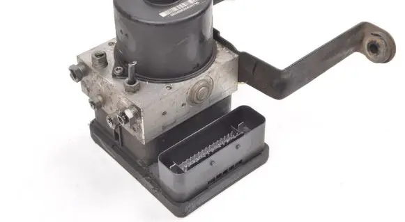 Volvo C30 ABS Pump 31274907