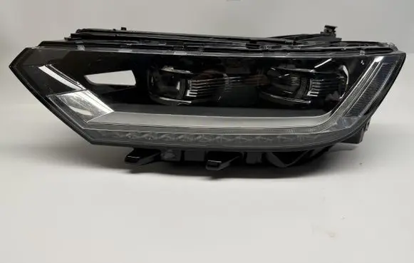 Volkswagen PASSAT B8 Headlight/headlamp 3G1941081C
