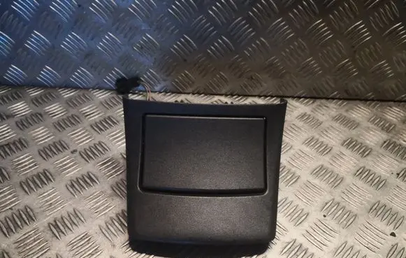 Mercedes-Benz E W211 Car ashtray 2116800450 A2116800450