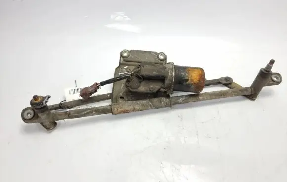 Peugeot 406 Front wiper linkage 