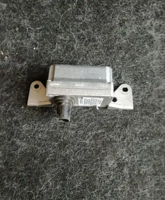 Renault Laguna II ESP acceleration yaw rate sensor 8200004644B