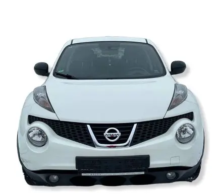 Nissan Juke I F15 Front bumper 