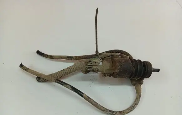 Opel Zafira A Windscreen/windshield washer pump 