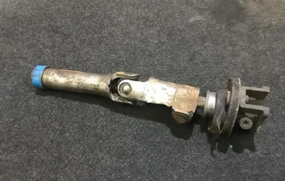 Ford Mondeo MK I Steering column universal joint