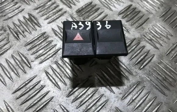 Ford Mondeo Mk III Hazard light switch 2s7t13a350da 2s7t-13a350-da