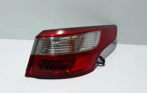 Renault Latitude (L70) Rear/tail lights 265500029R