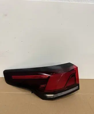 Volkswagen Tiguan Rear/tail lights 571945095A