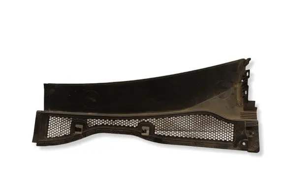 Peugeot 208 II Wiper trim 9860046680
