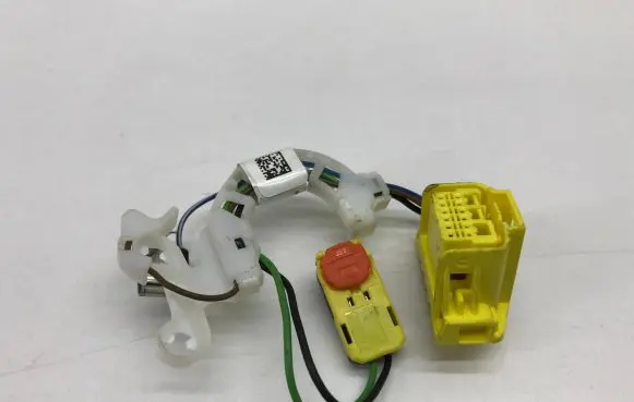 Volkswagen Golf VII Airbag squib ring wiring 5G0971584